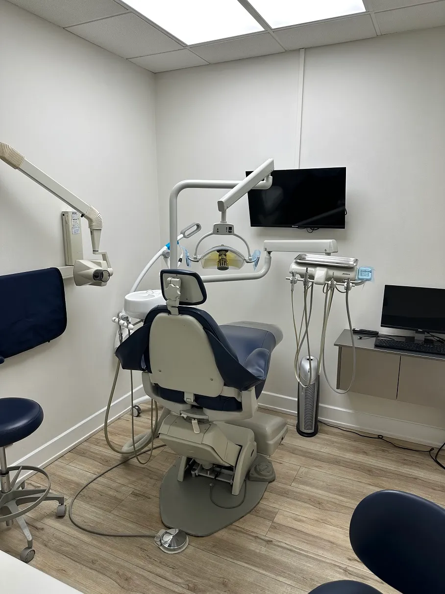 Our Denture Clinic Find a Denture Clinic Near You in North York